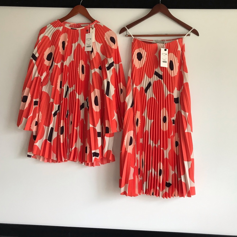 Marimekko Lepatus Pleated Unikko Print Tunic & Skirt Two-Piece Set Size XS - Picture 2 of 15